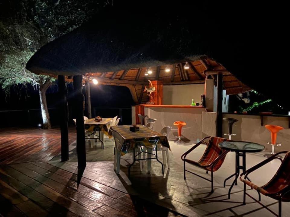 White Sands Lodge Divundu Eksteriør bilde